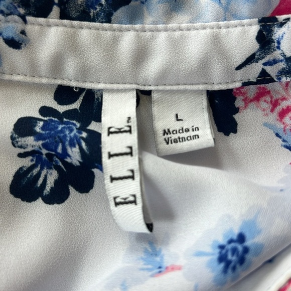 Elle ladies sleeveless NWOT floral blouse size large wrinkle free - Picture 13 of 13
